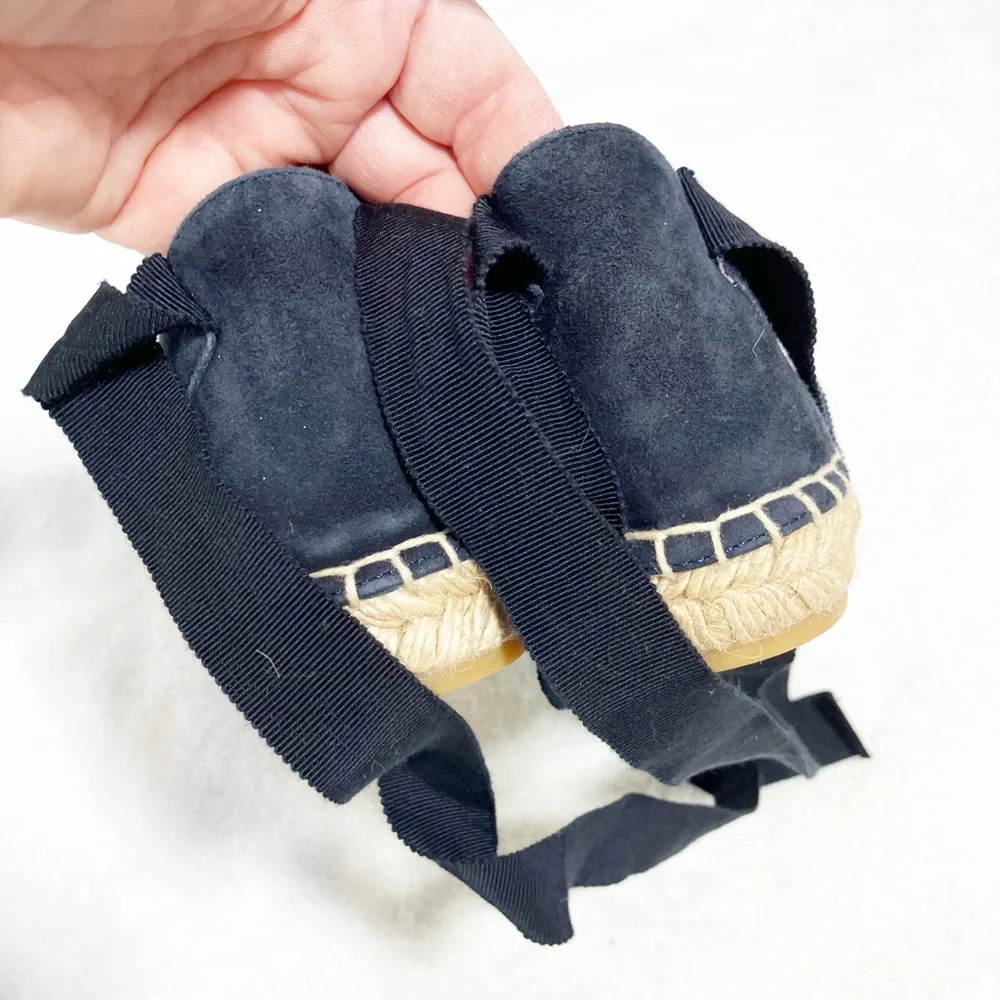 🔥Vince navy suede and canvas ankle tie up espadrilles. Sz7 NEW
